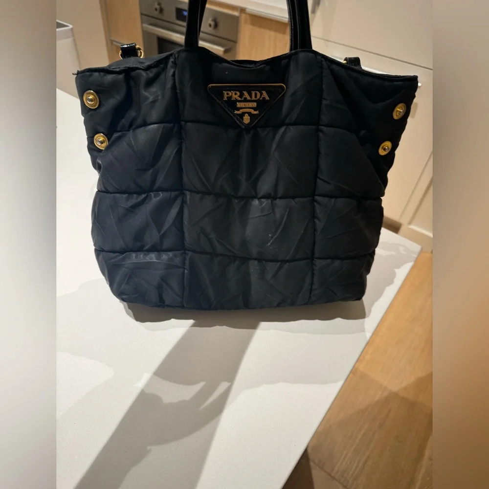 Prada handbag - Picture 3 of 9